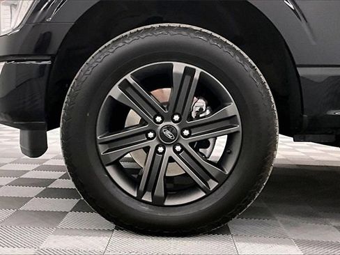 Used 2022 Ford F150 XLT w/ Equipment Group 301A Mid image 8