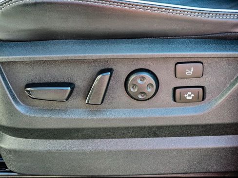 Used 2025 INFINITI QX80 Autograph image 18