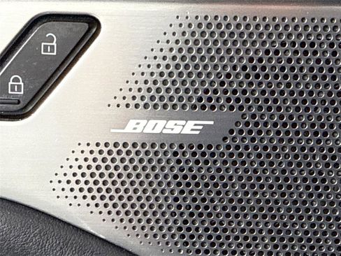 Used 2020 MAZDA MAZDA3 Premium Package image 28