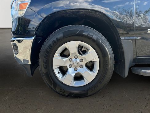 Used 2022 RAM 1500 Big Horn image 10