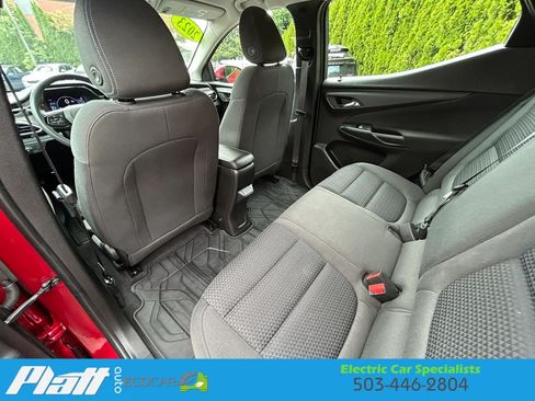 Used 2023 Chevrolet Bolt EUV LT w/ Driver Confidence Package FWD image 34