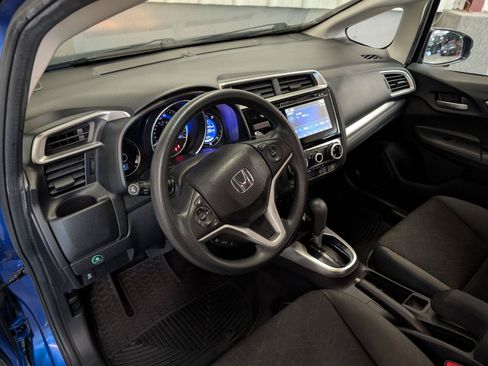Used 2016 Honda Fit EX image 3