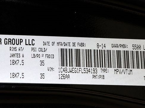 Used 2015 Jeep Wrangler Unlimited Sahara image 38