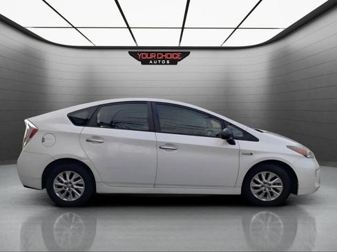 Used 2013 Toyota Prius Prime Plug-In Hybrid FWD image 6