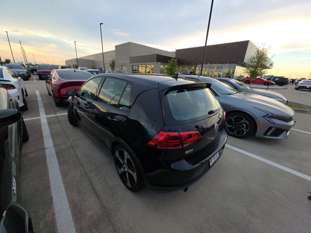 Used 2016 Volkswagen GTI S FWD image 6