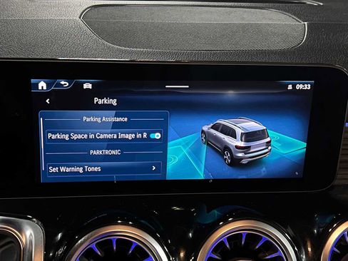 Certified 2026 Mercedes-Benz GLB 250 4MATIC image 40