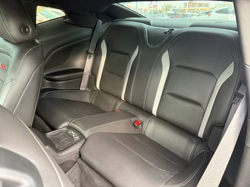 Used 2016 Chevrolet Camaro SS RWD image 13