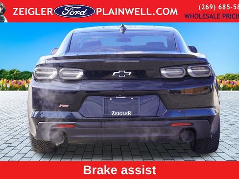 Used 2019 Chevrolet Camaro LT image 6