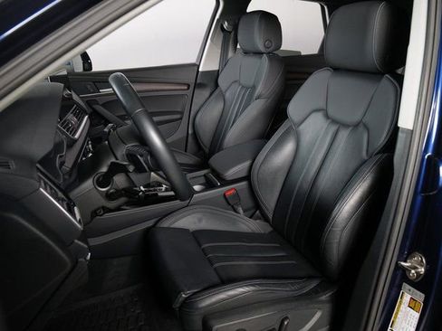 Used 2021 Audi Q5 Prestige w/ Prestige Package image 10