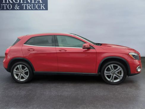Used 2018 Mercedes-Benz GLA 250 4MATIC image 7