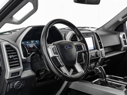 Used 2019 Ford F150 Lariat image 13
