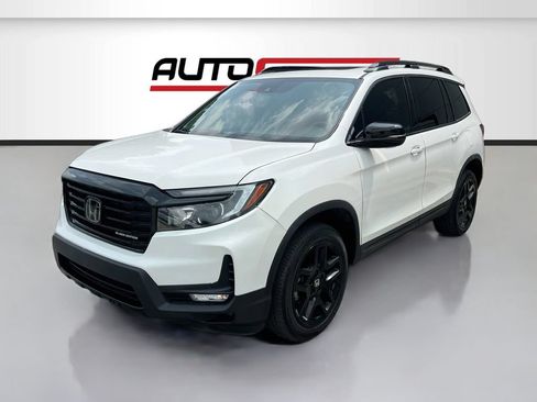 Used 2024 Honda Passport Black Edition image 3