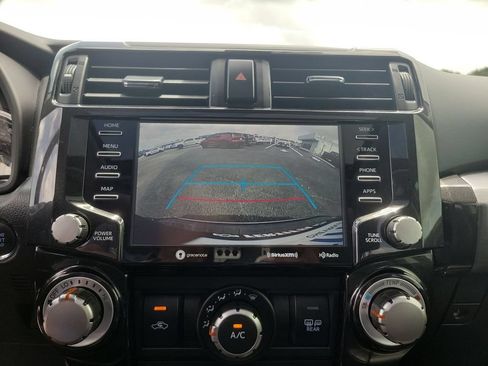 Used 2020 Toyota 4Runner TRD Off-Road Premium w/ Moonroof Package AWD/4WD image 15