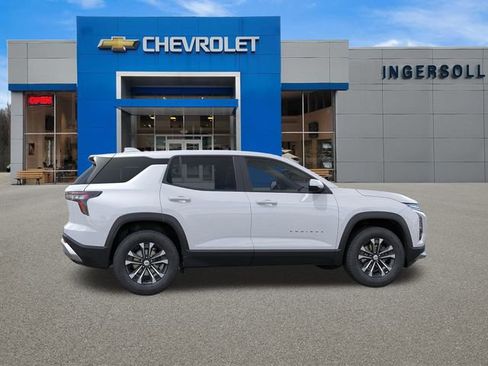 Used 2025 Chevrolet Equinox LT image 5