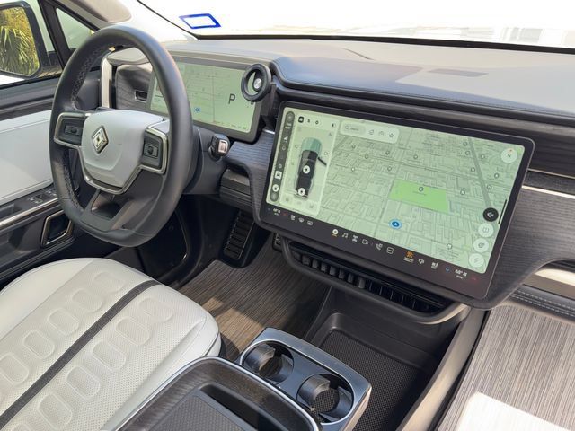 Used 2023 Rivian R1S Adventure Quad AWD/4WD image 25
