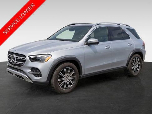 Used 2025 Mercedes-Benz GLE 450 4MATIC image 4
