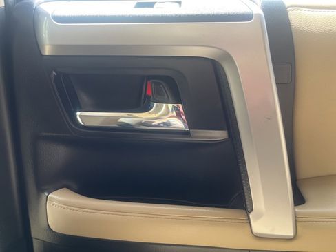 Used 2023 Toyota 4Runner Limited image 11