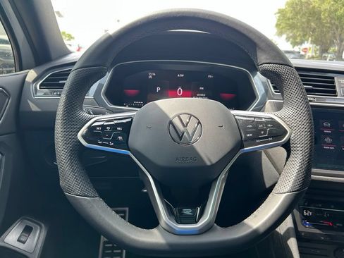 Certified 2024 Volkswagen Tiguan SE R-Line FWD image 19