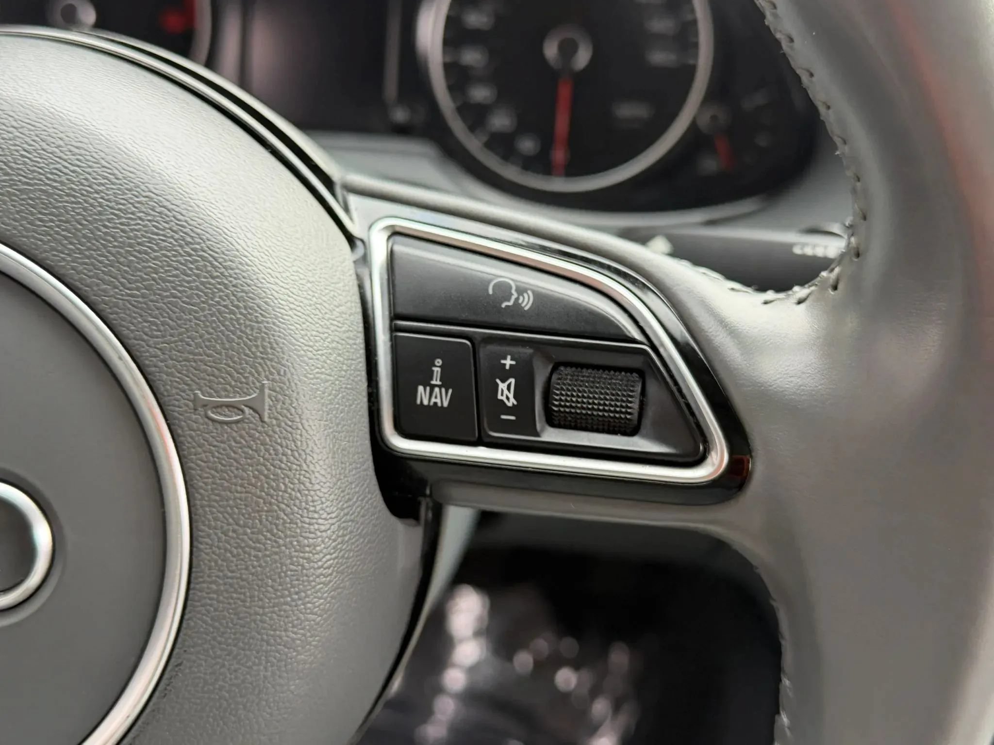 Used 2015 Audi Q5 TDI Premium Plus AWD/4WD image 29
