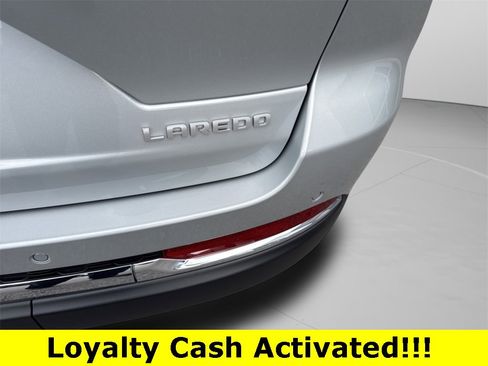 New 2025 Jeep Grand Cherokee Laredo w/ Trailer Tow Package image 28