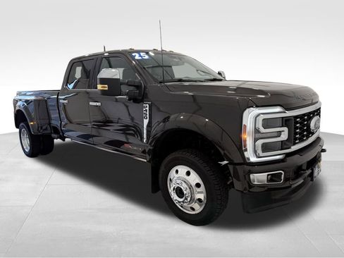 Used 2025 Ford F450 Platinum w/ Platinum Plus Package image 8