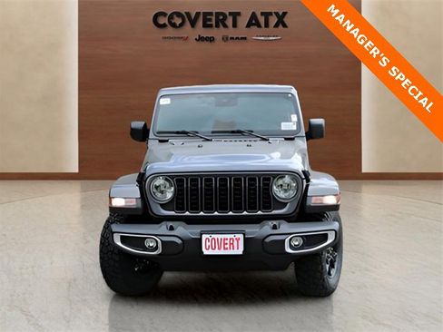 New 2025 Jeep Gladiator High Tide image 8