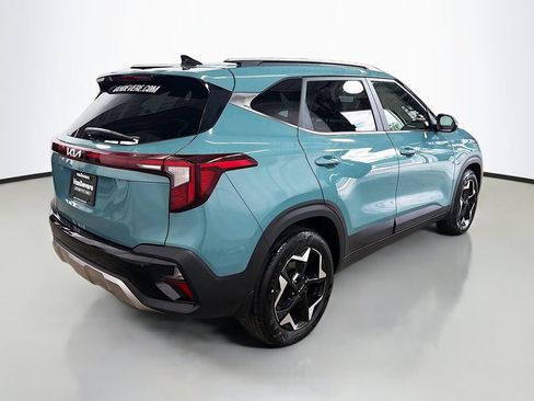 New 2026 Kia Seltos EX FWD image 10