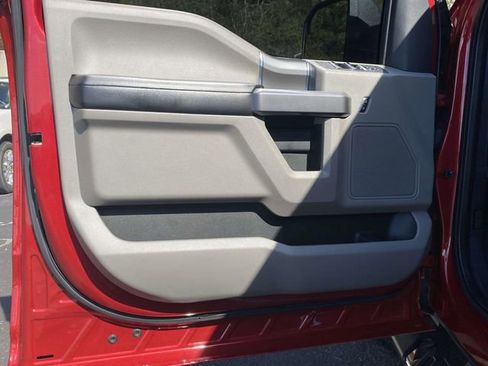 Used 2020 Ford F150 XLT w/ Equipment Group 302A Luxury image 19