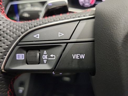 Used 2025 Audi RS Q8 performance image 17