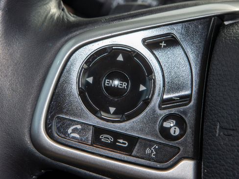 Certified 2022 Honda CR-V Touring image 24