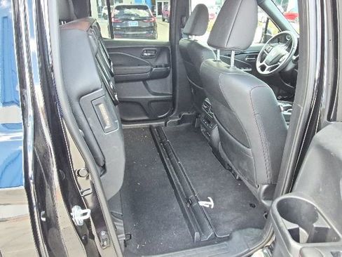Certified 2024 Honda Ridgeline Black Edition image 21