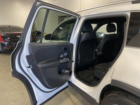 Used 2023 Mercedes-Benz EQB 350 4MATIC SUV w/ Pinnacle Package image 26