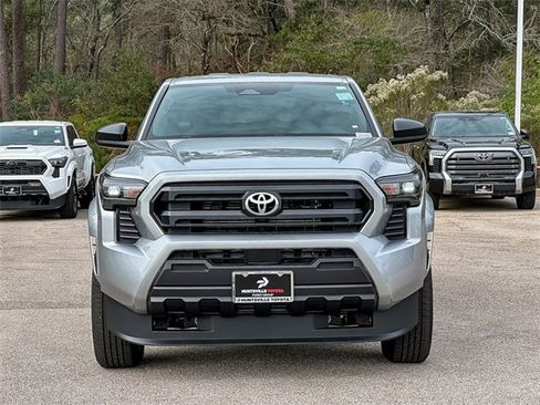 New 2026 Toyota Tacoma SR image 3