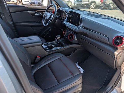Used 2025 Chevrolet Blazer RS image 25