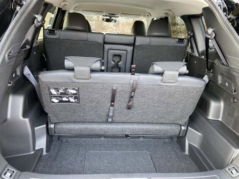 New 2026 Mitsubishi Outlander SE image 4