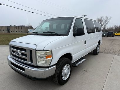 Used 2009 Ford E-350 and Econoline 350 XLT