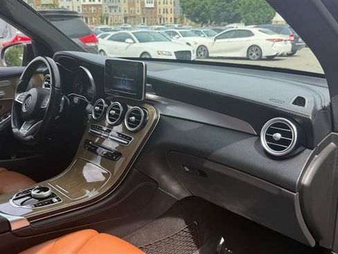 Used 2018 Mercedes-Benz GLC 43 AMG 4MATIC image 16