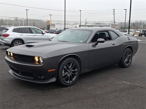 Used 2023 Dodge Challenger GT w/ Plus Package image 3