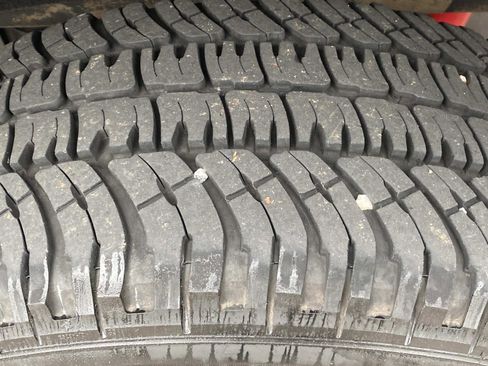 Used 2022 GMC Sierra 1500 AT4 w/ AT4 Preferred Package image 17