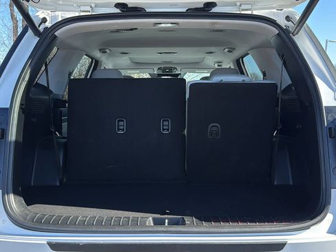 Used 2021 Hyundai Palisade SEL w/ Premium Package image 27