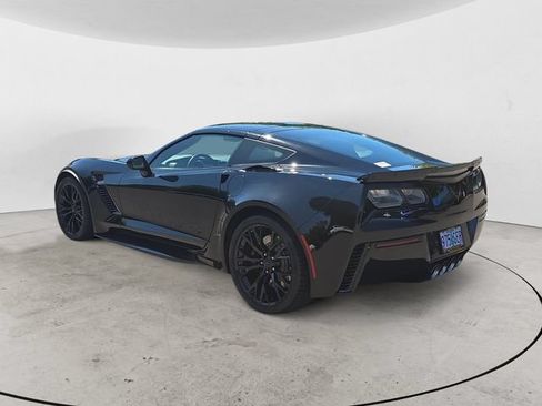 Used 2019 Chevrolet Corvette Z06 RWD image 7