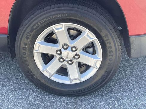 Used 2014 GMC Acadia SLE FWD image 8