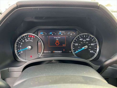 Used 2019 Ford F350 Platinum w/ Platinum Ultimate Package image 24