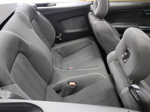 Used 2021 Ford Mustang Convertible image 12