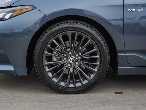 Used 2021 Toyota Avalon XSE w/ Carpet Mat Package (TMS) image 5