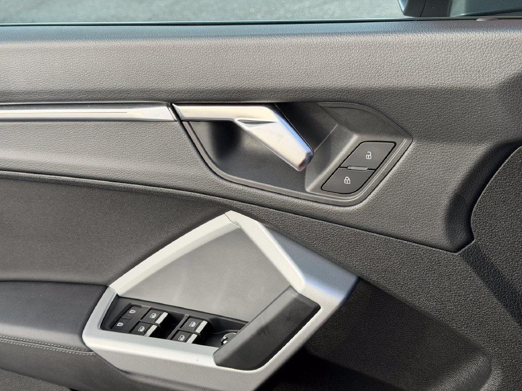 Certified 2023 Audi Q3 2.0T Premium Plus AWD/4WD image 40