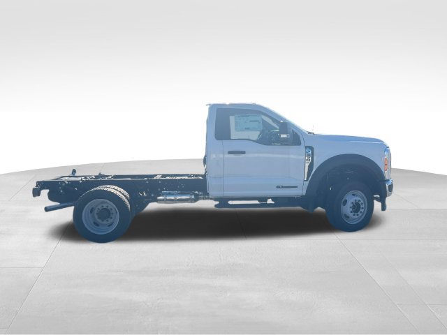 New 2026 Ford F550 4x4 Regular Cab Super Duty image 7