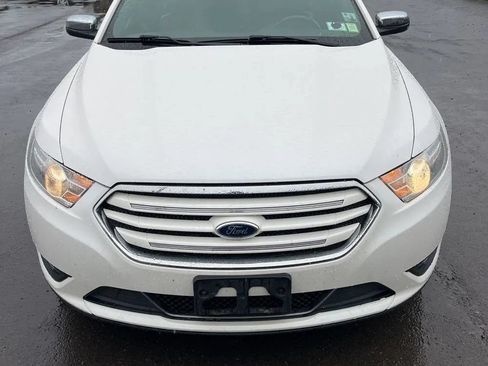 Used 2013 Ford Taurus Limited AWD/4WD image 14