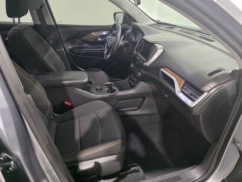 Used 2021 GMC Terrain SLE image 23