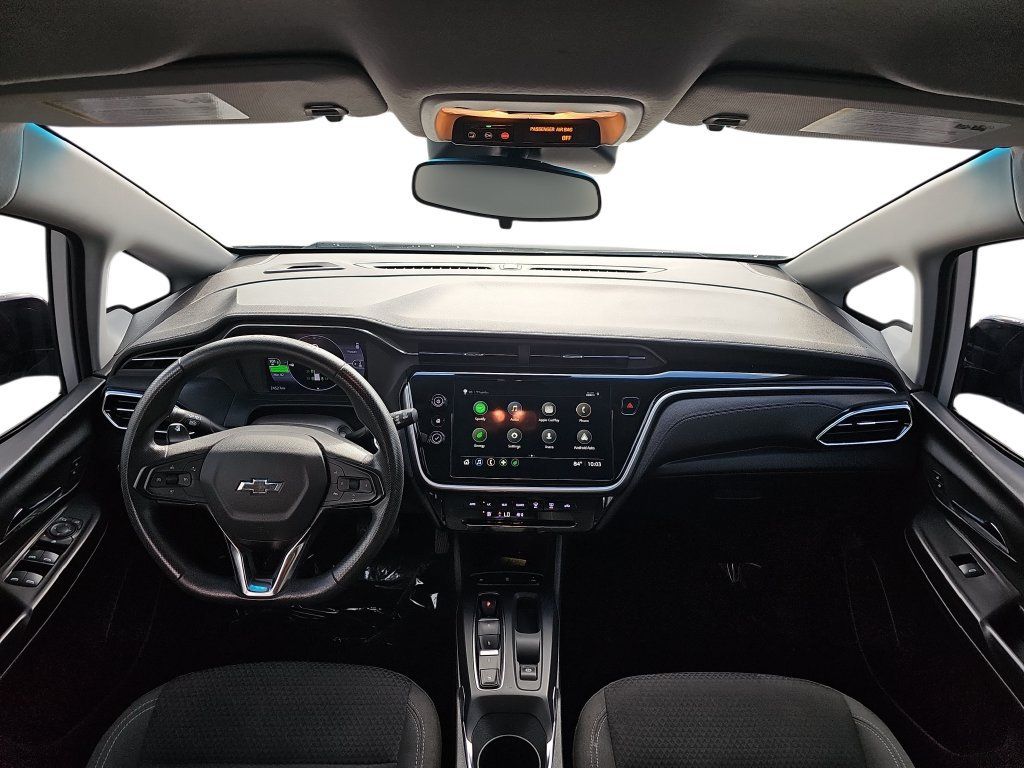 Used 2023 Chevrolet Bolt LT w/ Driver Confidence Package FWD image 13